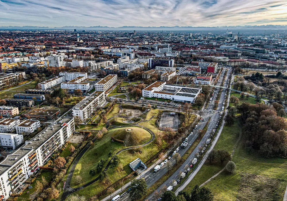 Virtuelles Büro in München mieten - Blick über Schwabing-West und die Innenstadt von München nach Süden